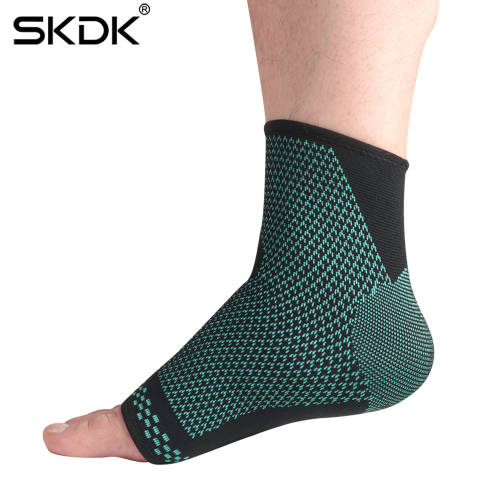 HJ018 Ankle Brace Compression Support Sleeve, Ankle Compression Socks for Injury Recovery, Plantar Fasciitis, Arch&Achilles Tendon Support, Sprained Ankle,Reduce Joint Pain and Swelling(1 piece)