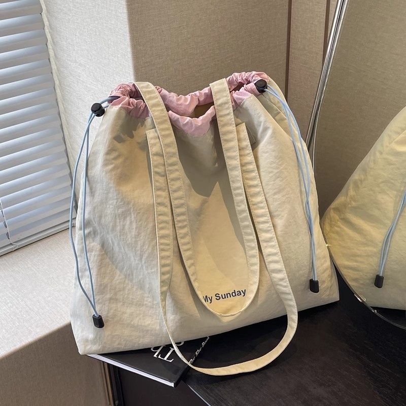 Casual Large Capacity Canvas Shoulder Bag for Students, New Versatile Daily Commuting Tote Bag For Women
