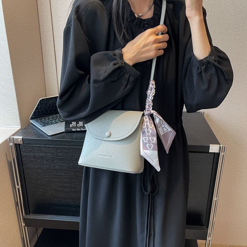 QY&8107 New Design Square Bag Portable Crossbody Bags Fashion Shoulder Women Purses And Handbags Ladies Handbags