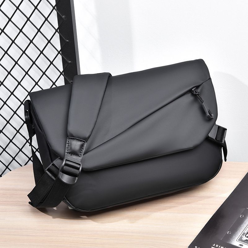 New men's large capacity leisure bag outdoor sports fashion leather film single shoulder crossbody bag 1855