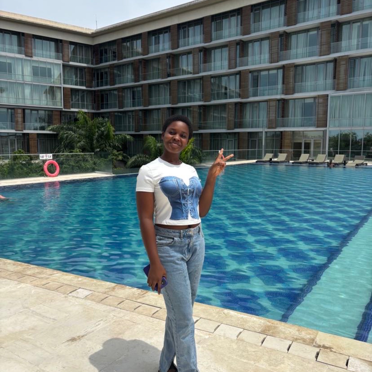 ELF BOX Digital 12000 1pcs/Box Beast rechargeable High Capacity Fruits Flavour Vape Pen - Ready To Puff And Go Electronic Cigarette Smoke Smoking Random 12000 Puffs evaluates user icon