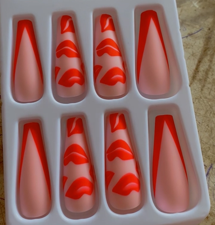 24Pcs/Box Charming Pink Flame Short Ballet Wearable Fake Nails press on Square Head Full Cover Detachable Finished Fingernails evaluates picture